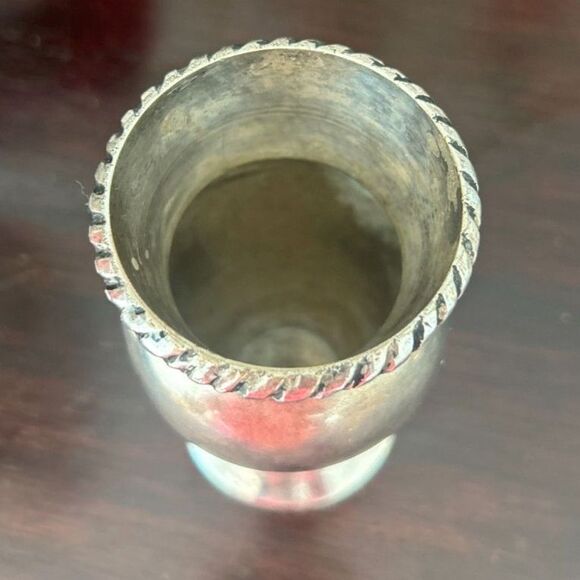 Lot of 2 Vintage Pottery Barn Silver Metal Vases – 10” Hexagonal Vase & 5” Rope - Picture 7 of 8